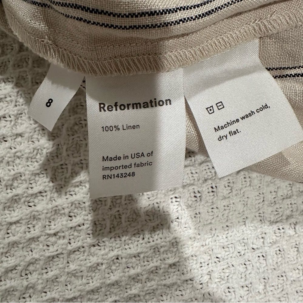 Reformation 100% Linen Elm Jager Jumpsuit size 8 striped blue jumpsuit open back - Picture 10 of 11